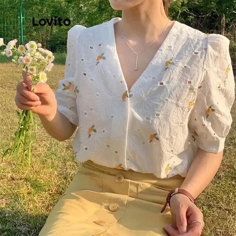 Lovito Blusa Casual Lisa com Bordado Floral e Botões Frontais para Mulheres LNA03095 Branco