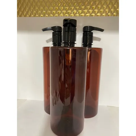 Kit 03 Frasco Ambar 1LT C Valvula Pump Profissional Shampoo Condicionador Sabonete